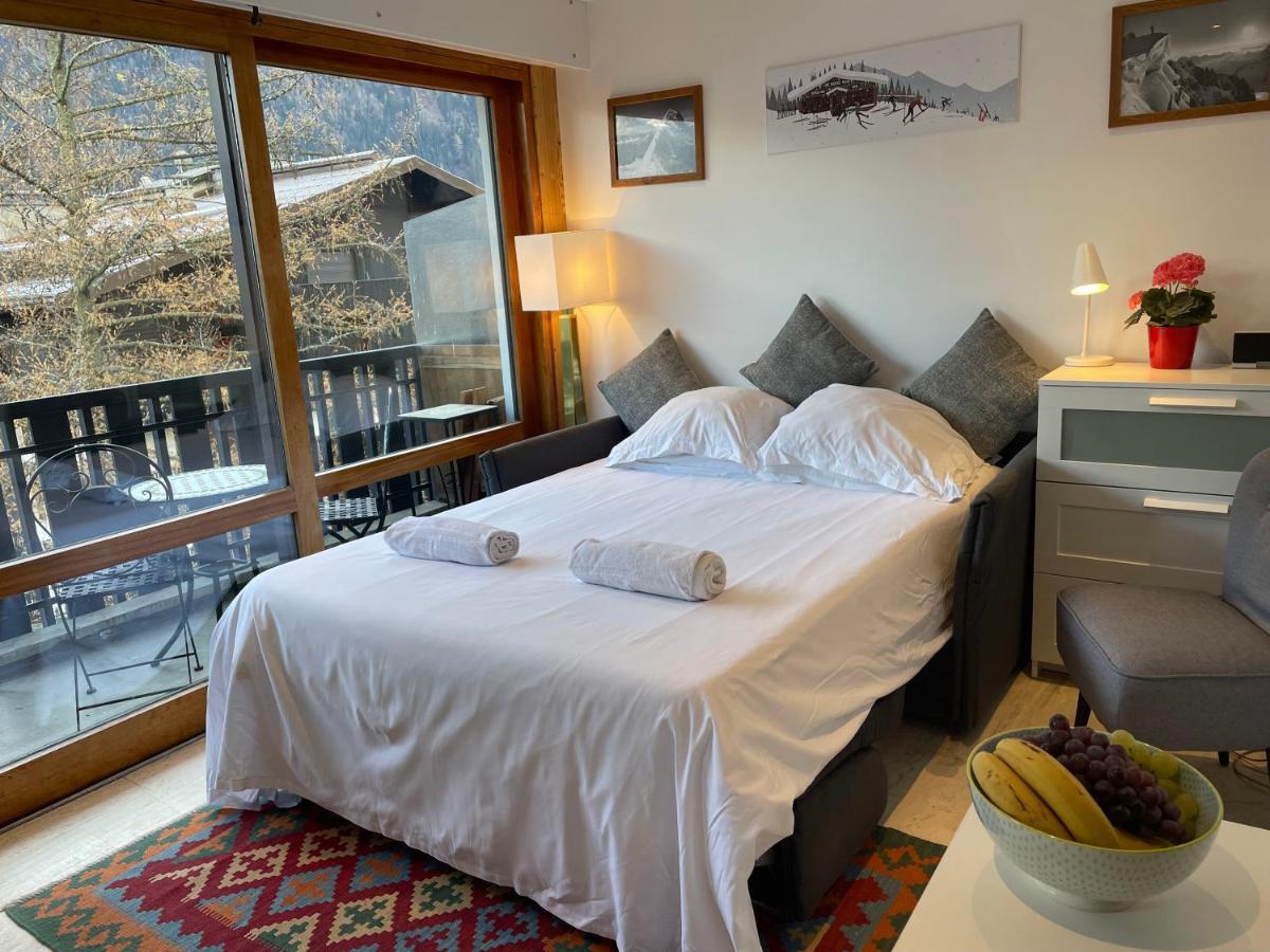 Apartment Le Pied Du Brevent - Walk To Ski Lift, Chamonix Getaway Exteriör bild
