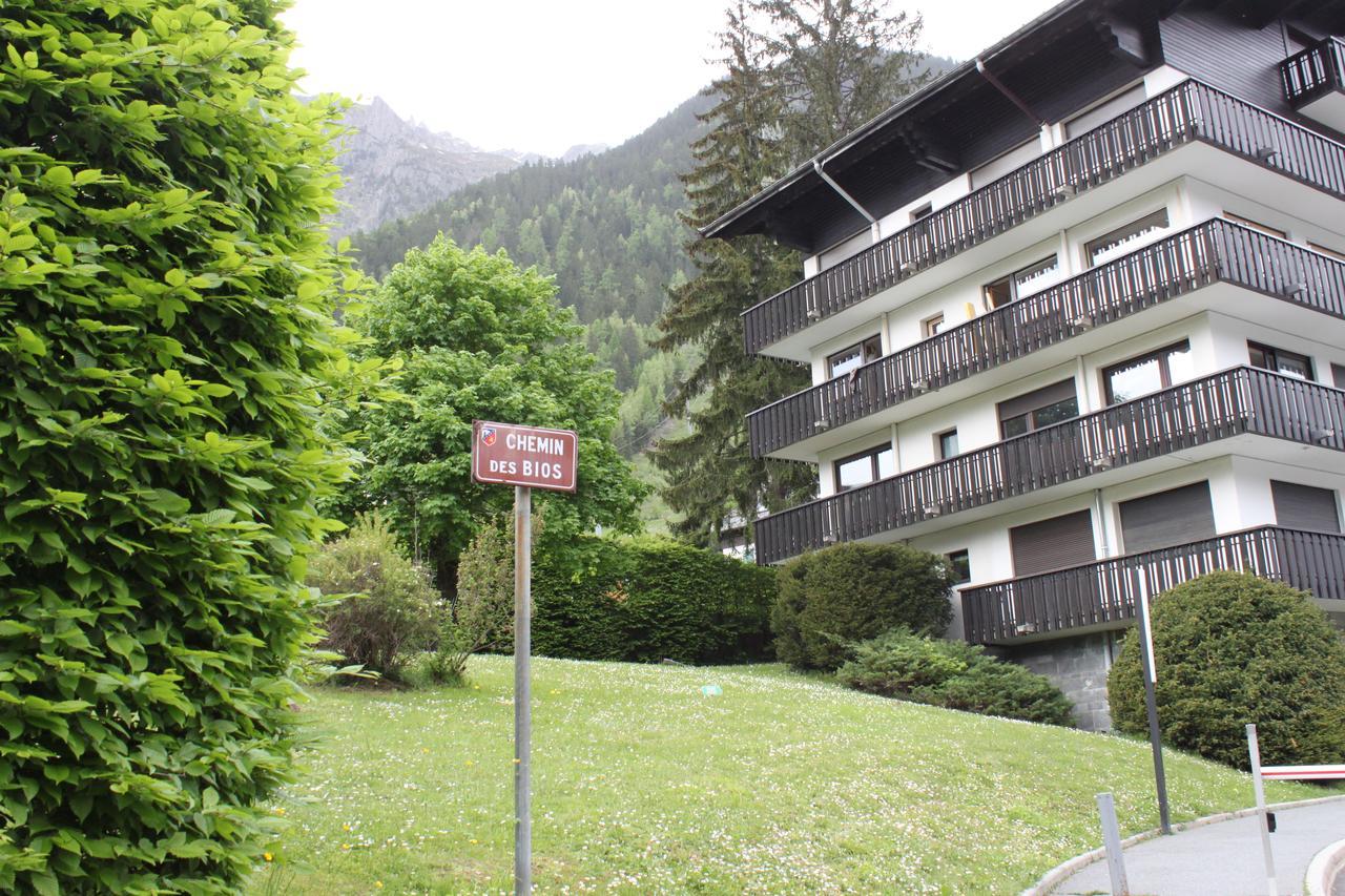 Apartment Le Pied Du Brevent - Walk To Ski Lift, Chamonix Getaway Exteriör bild