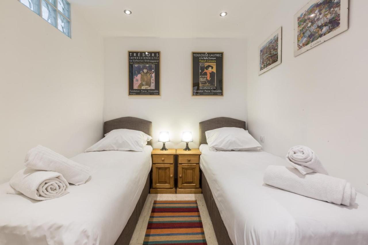 Apartment Le Pied Du Brevent - Walk To Ski Lift, Chamonix Getaway Exteriör bild