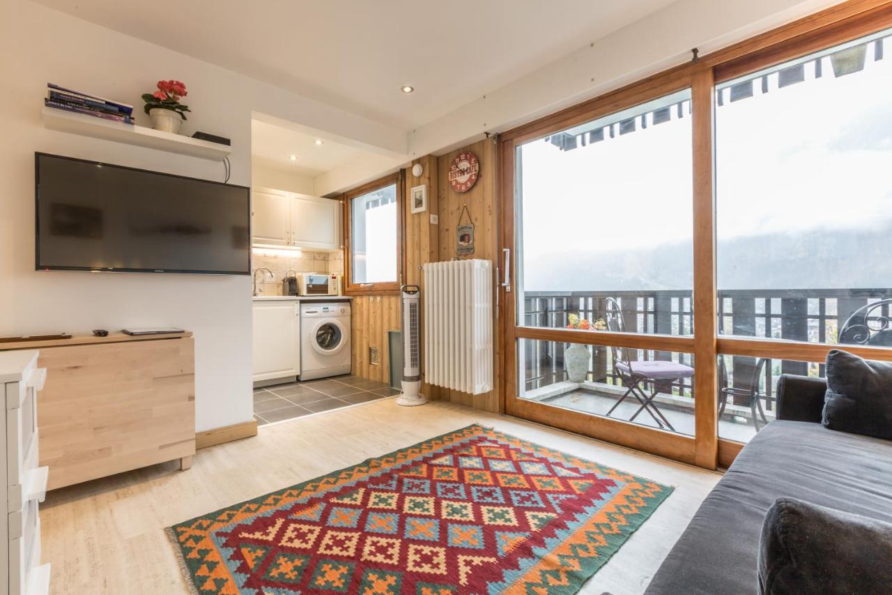 Apartment Le Pied Du Brevent - Walk To Ski Lift, Chamonix Getaway Exteriör bild